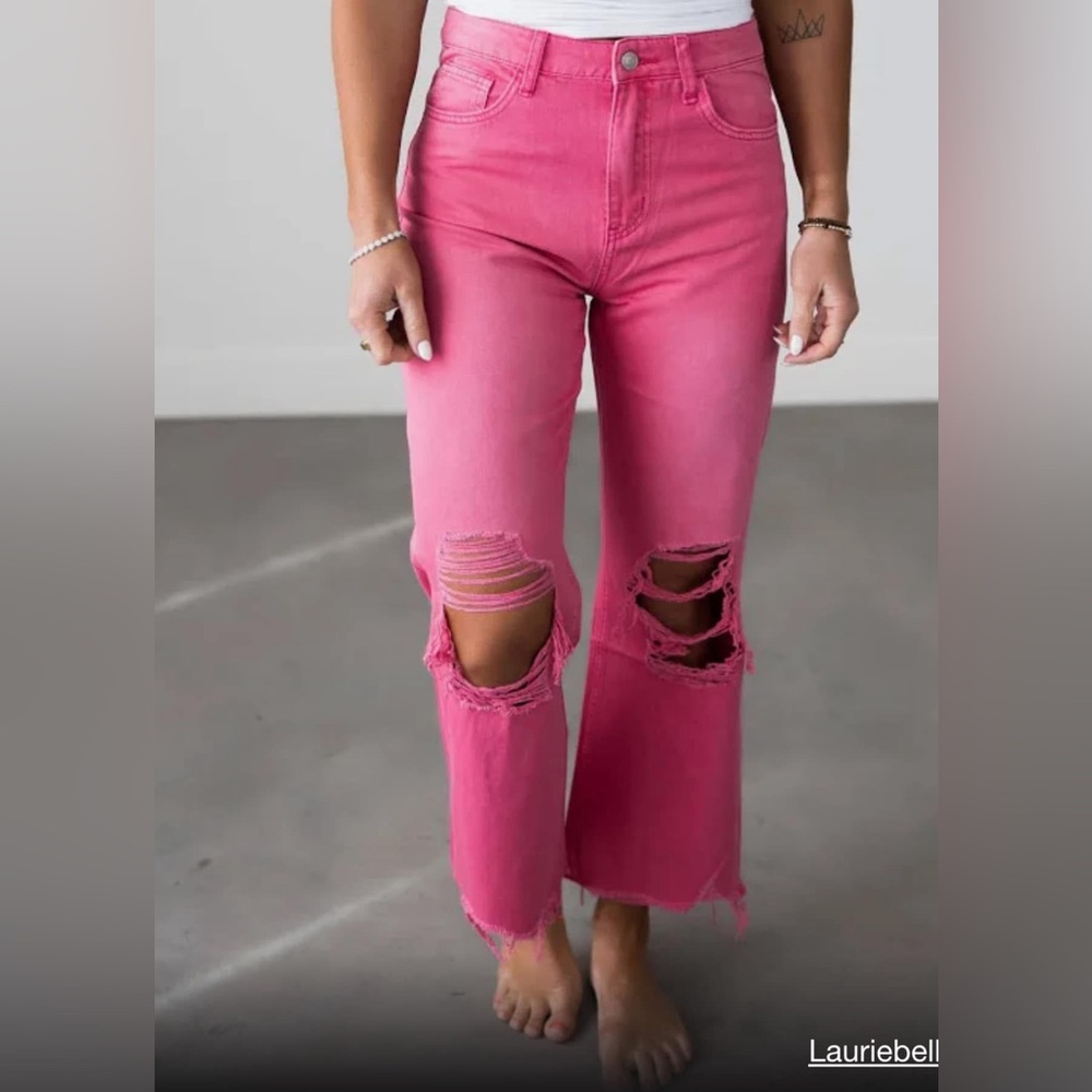 Veret 90’s vintage crop flare jeans hot pink